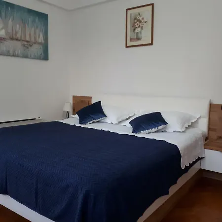 Jelinic Apartment *