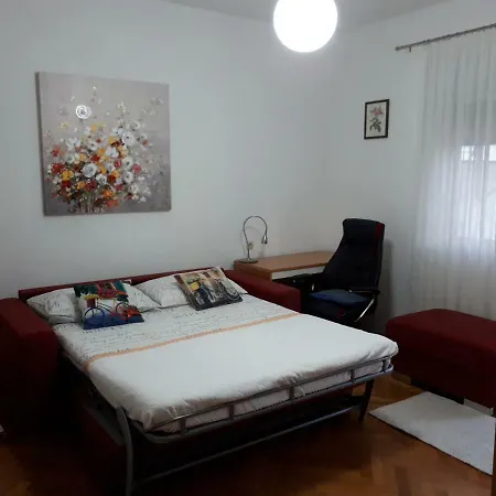 耶里尼克公寓 * 斯普利特