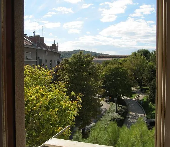 耶里尼克公寓 公寓